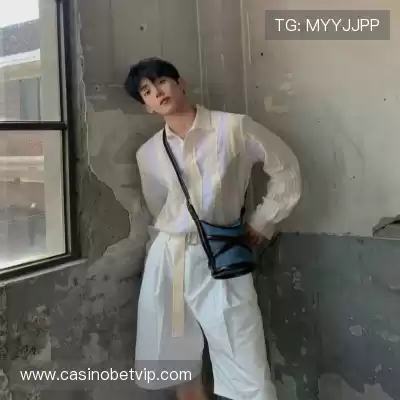 岑陵垣